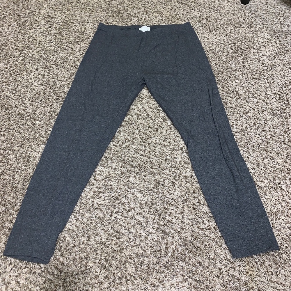 Forever 21 Plus Gray Leggings XXL // Wore Once